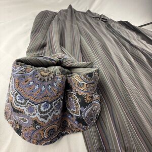 Thomas Dean Men's Gray Dress Shirt with Subtle Multicolor Stripes